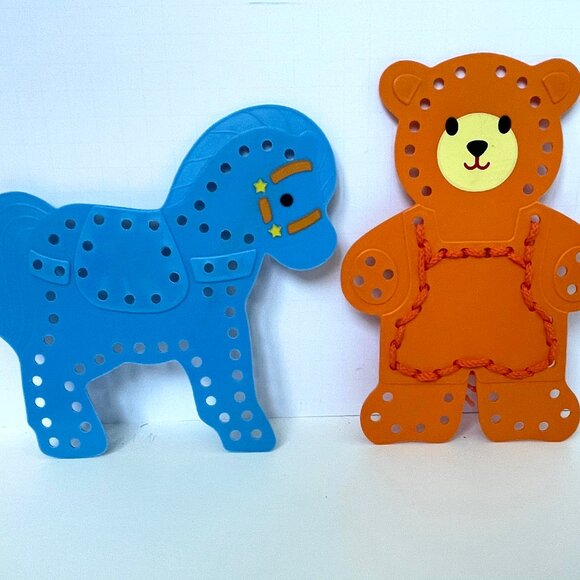 Sewing Cards Lace Ups Plastic Horse Bear Fisher Price Arts and Crafts - Picture 1 of 5